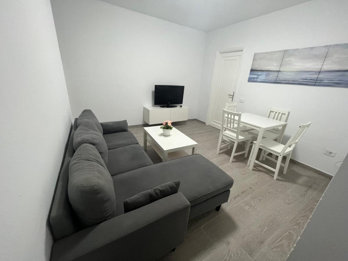 Casa Ma Apartment Арона Екстериор снимка